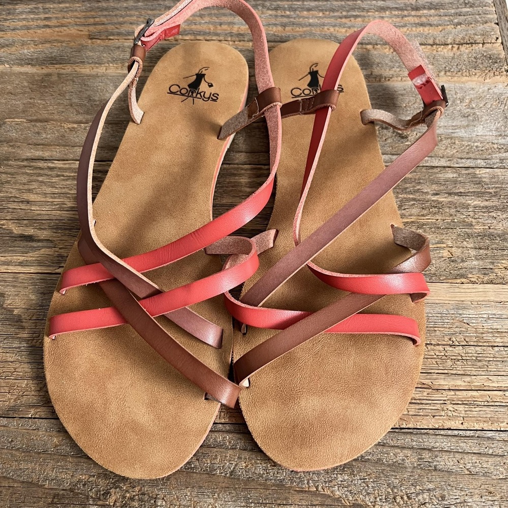 Corkys Sandals Womens Size 9 Brown Strappy Ankle Strap Buckle Boho Flats Casual